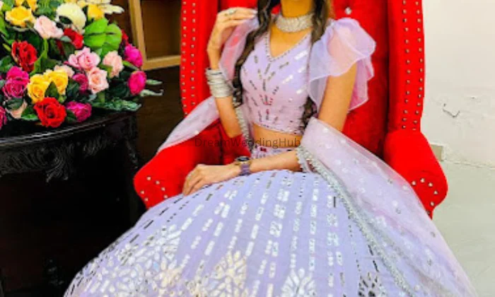 𝗦𝗵𝗲𝗲𝗻𝗲'𝘇 𝗪𝗲𝗱𝗱𝗶𝗻𝗴 𝗖𝗮𝘀𝘁𝗹𝗲